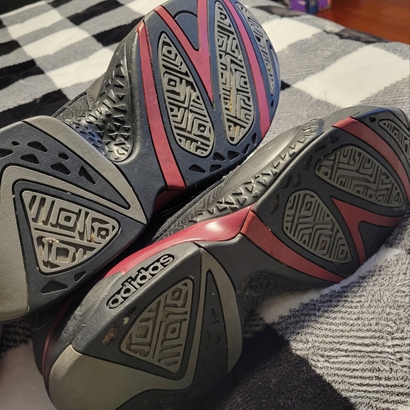 Mens dikembe mutombo 2 shoes - Picture 2 of 6